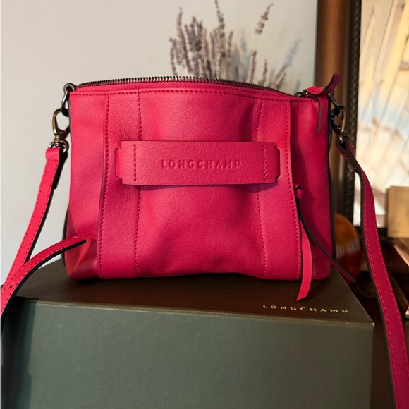 NWOT Longchamp Raspberry 3D S Crossbody Bag